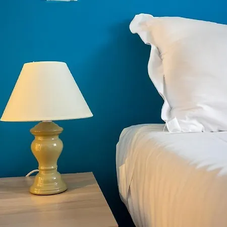 25 Apartman *